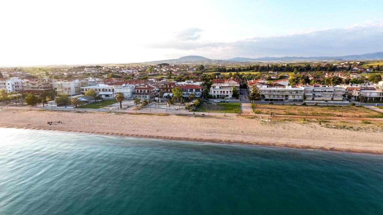 Nikolaidis Apartments Nea Plagia Esterno foto
